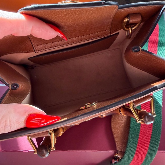 Gucci Diana Bag Mini - Picture 7 of 9
